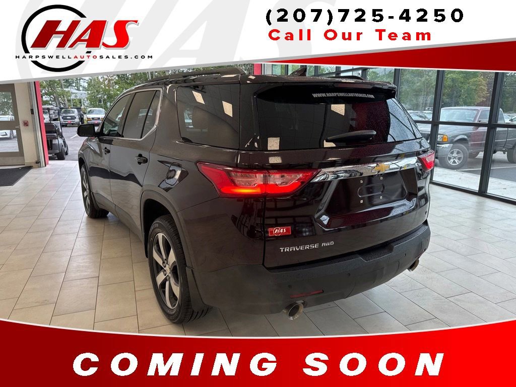 Used 2020 Chevrolet Traverse LT w/ LT Premium Package AWD/4WD image 3