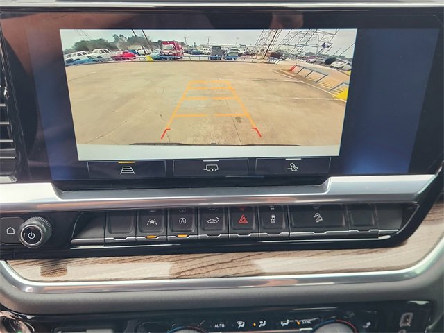 Used 2023 Chevrolet Silverado 1500 LT Trail Boss w/ Convenience Package II image 17