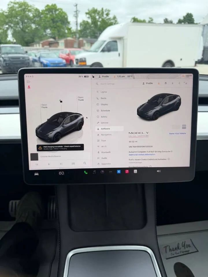Used 2022 Tesla Model Y Performance AWD/4WD image 16