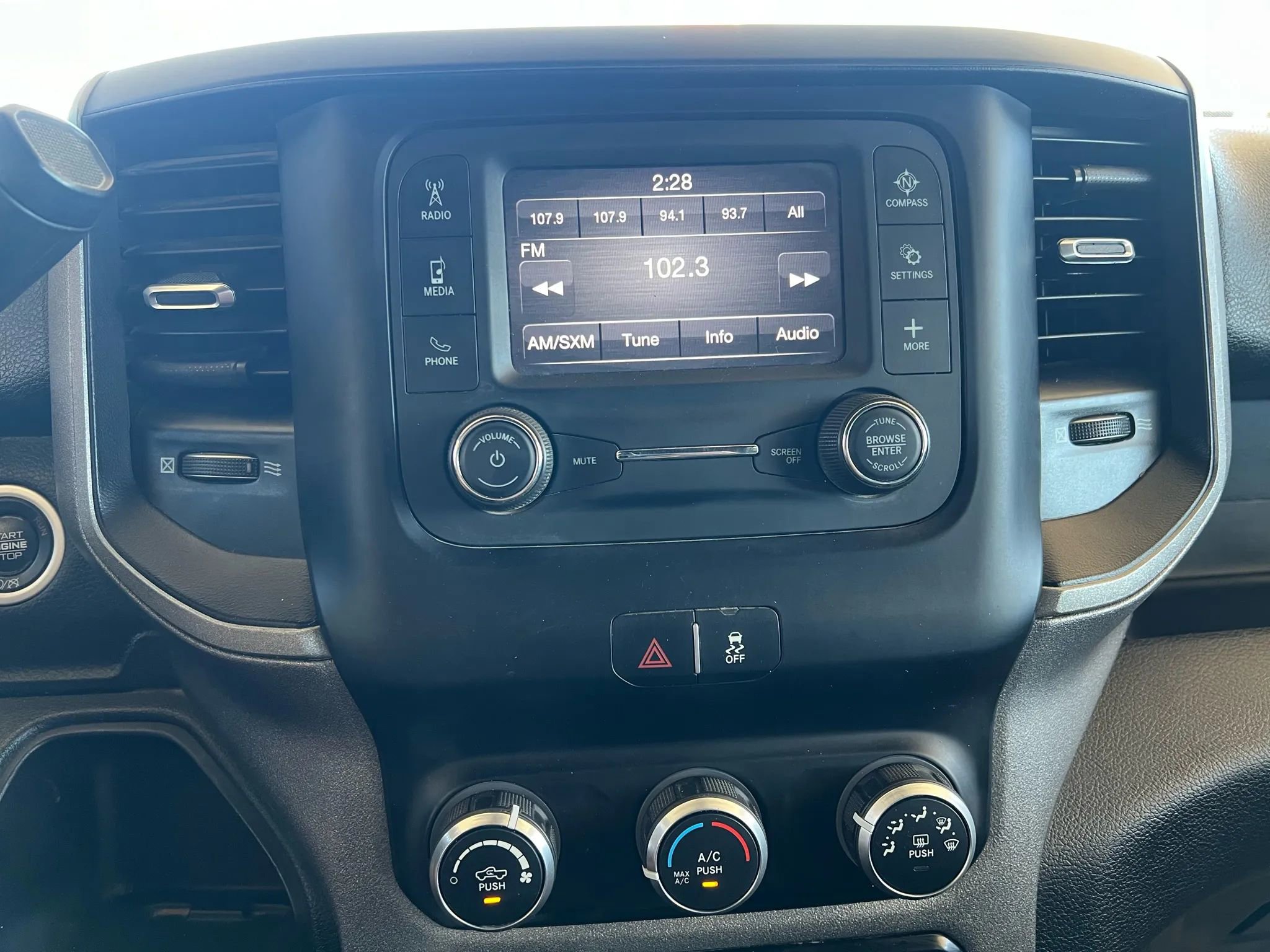 Used 2021 RAM 3500 Tradesman w/ Chrome Appearance Group image 11