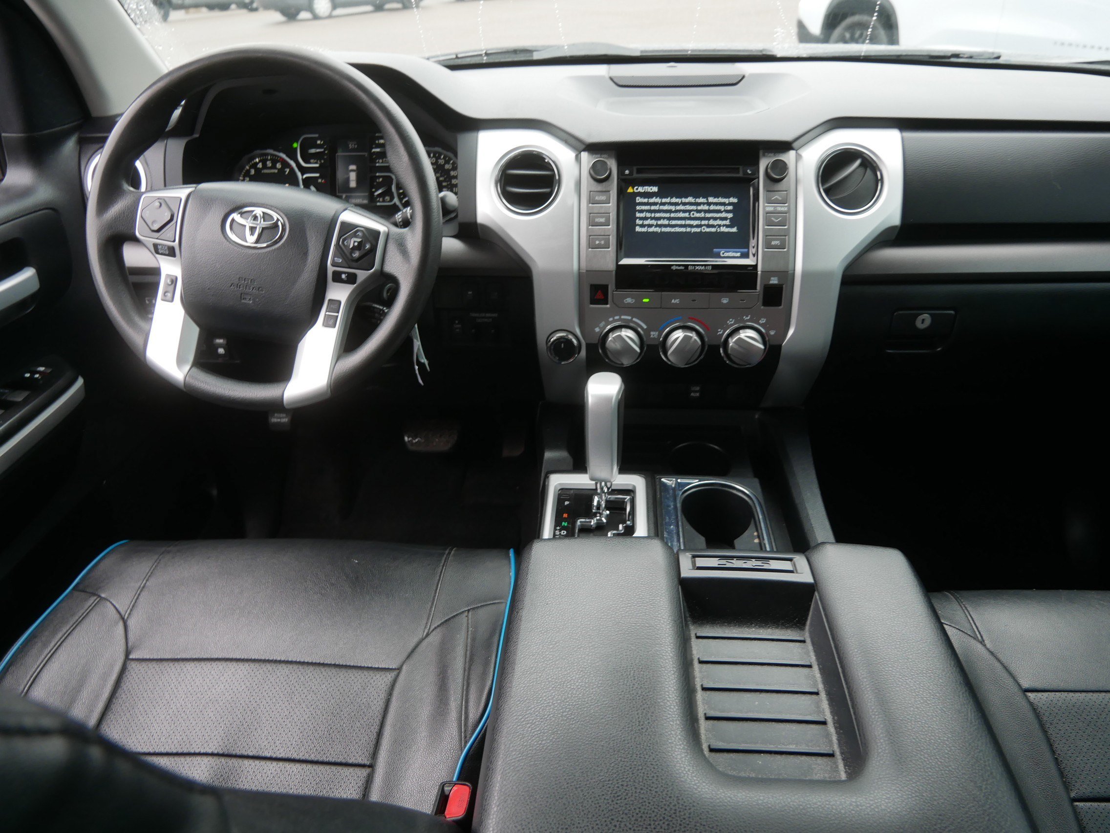 Used 2019 Toyota Tundra SR5 w/ TRD Off Road Package AWD/4WD image 10