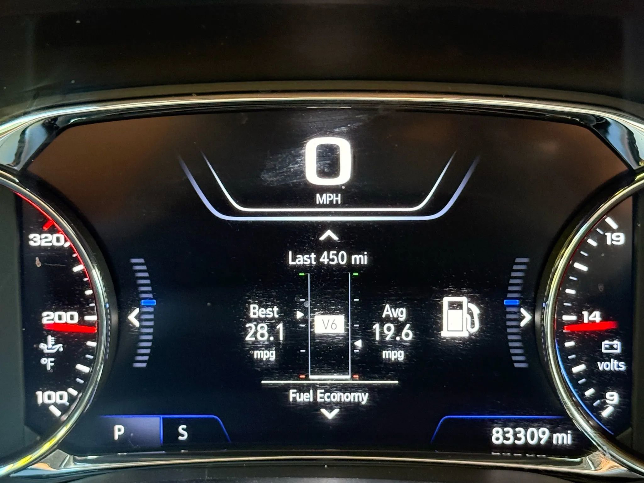 Used 2022 GMC Acadia AT4 w/ Technology Package image 13