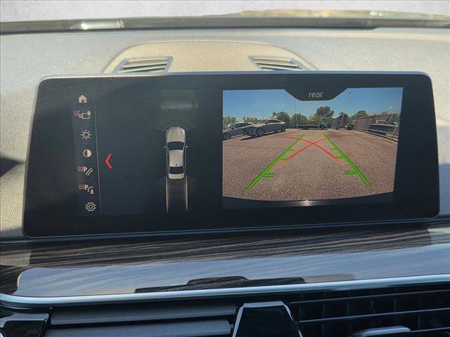 Used 2019 BMW 530e w/ Convenience Package RWD image 19