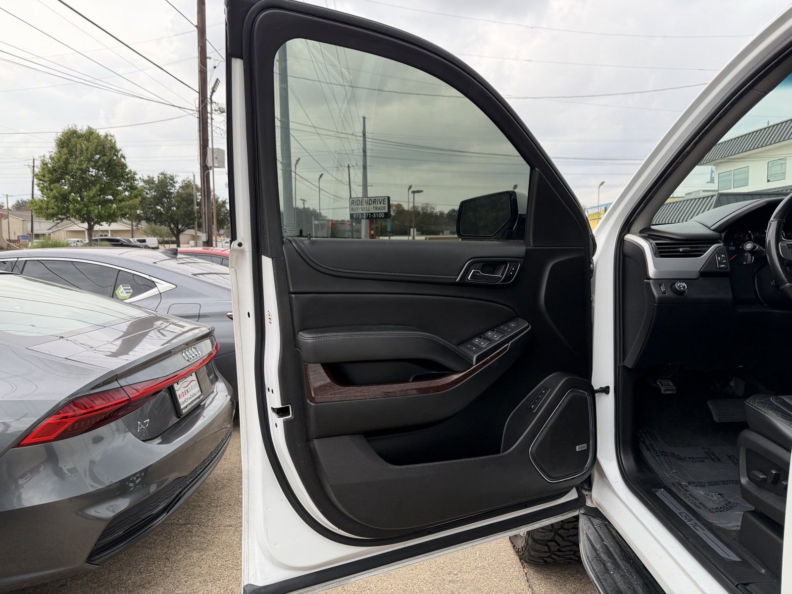 Used 2018 GMC Yukon XL SLT image 19