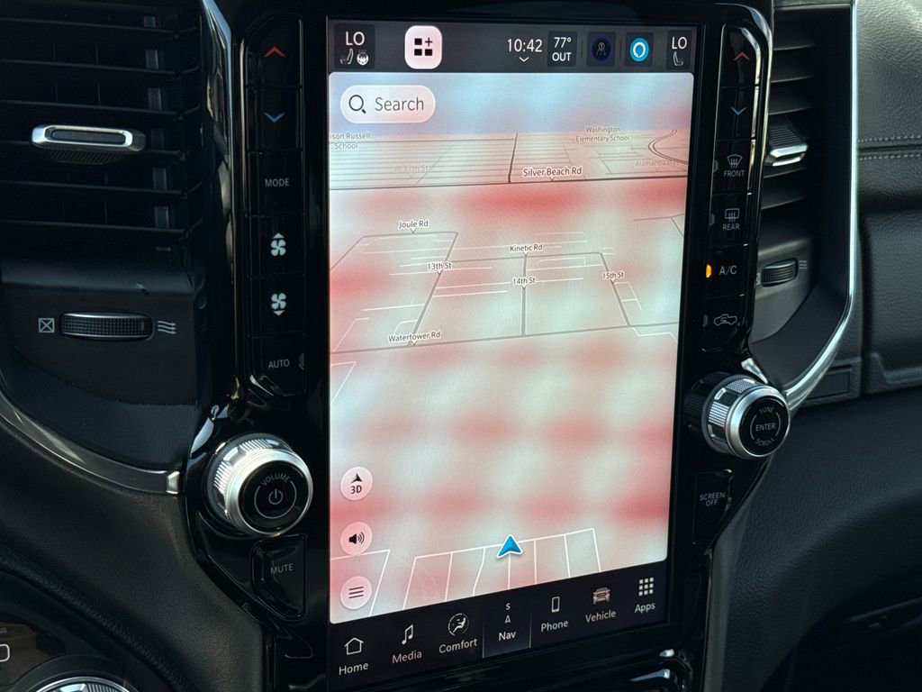 Used 2025 RAM 1500 Laramie image 21