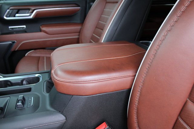 Used 2025 GMC Sierra 1500 Denali Ultimate image 7