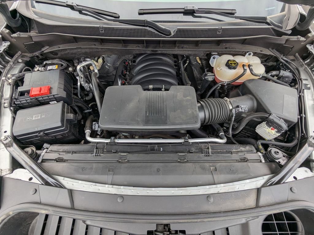 Used 2025 Chevrolet Tahoe LT image 37