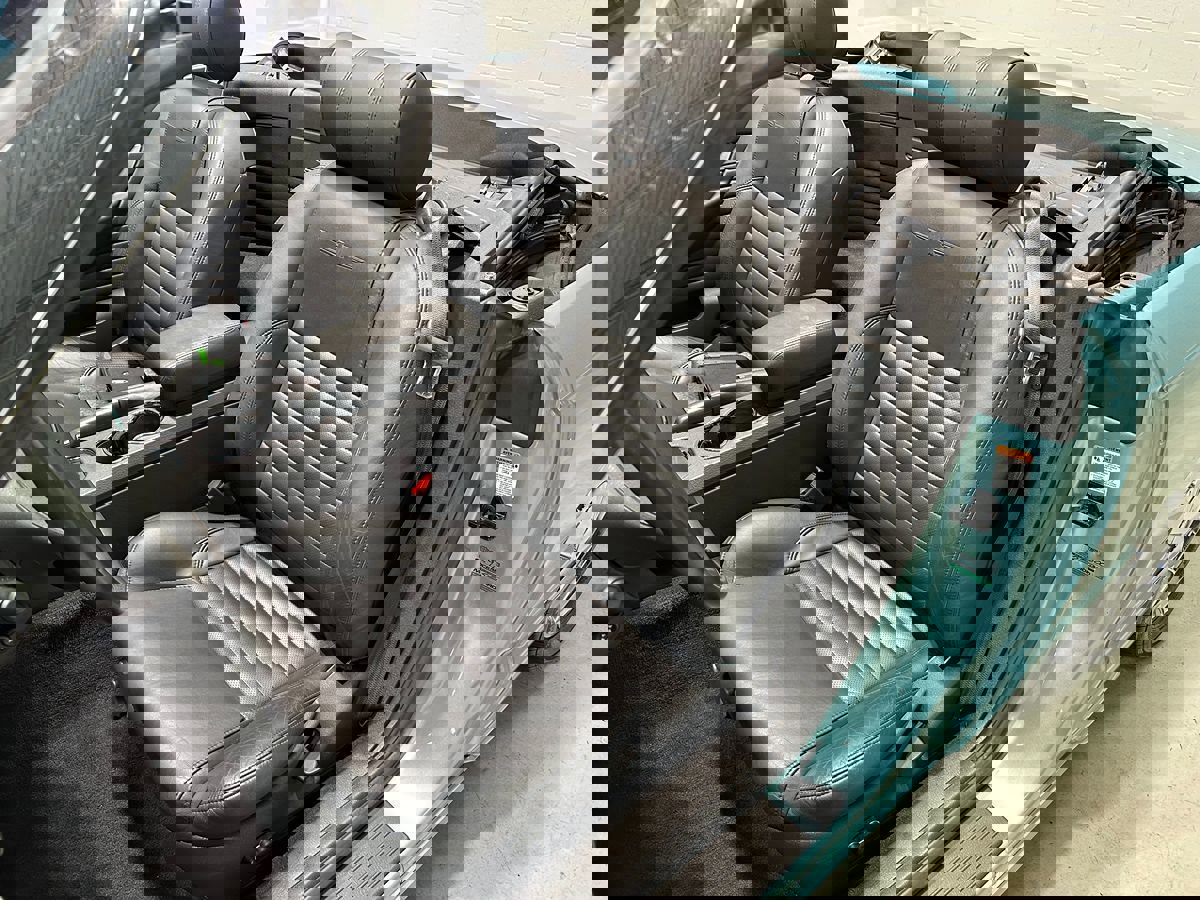 Used 2002 Ford Thunderbird image 30