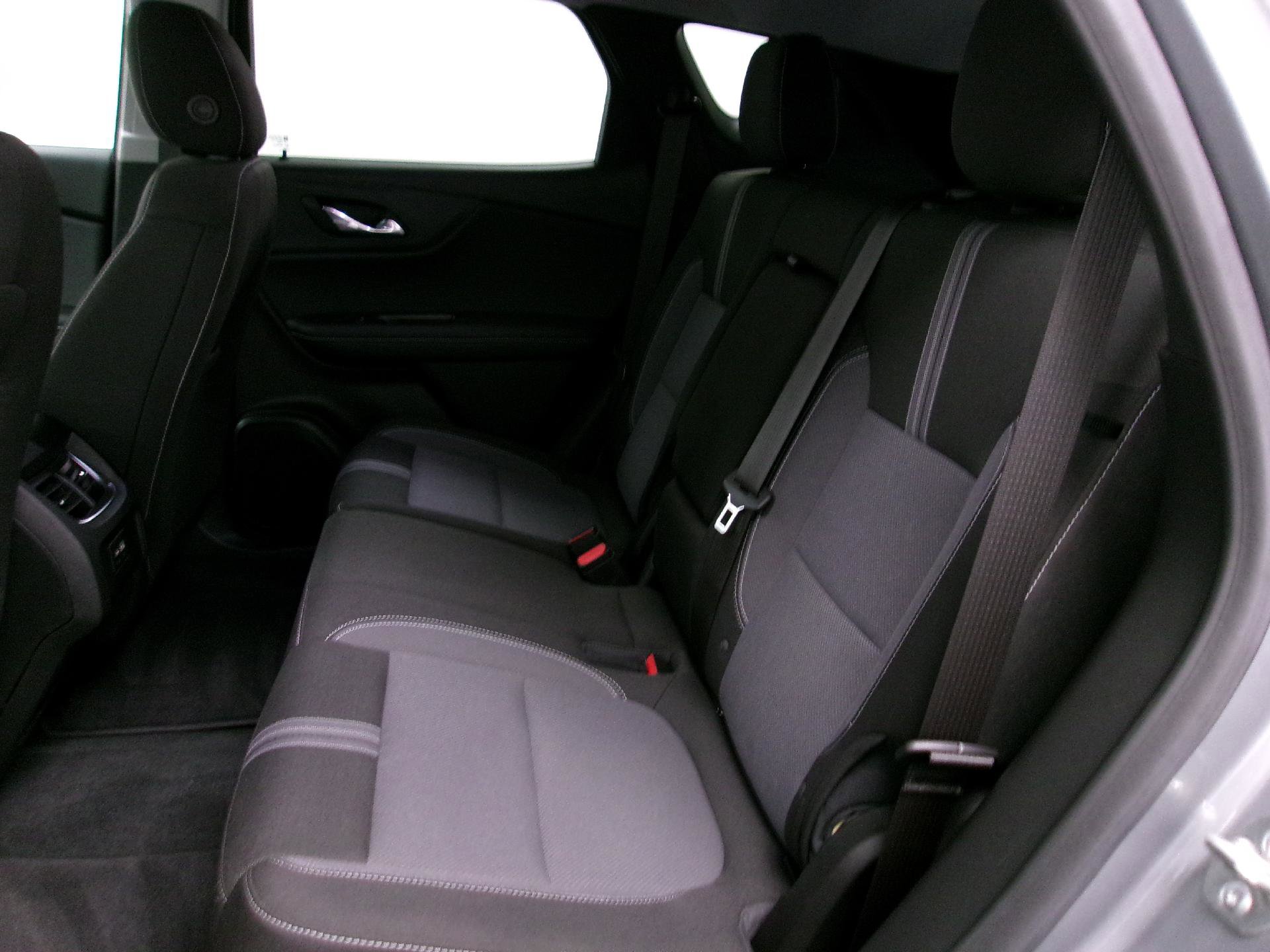 Certified 2023 Chevrolet Blazer LT w/ Convenience Package image 8