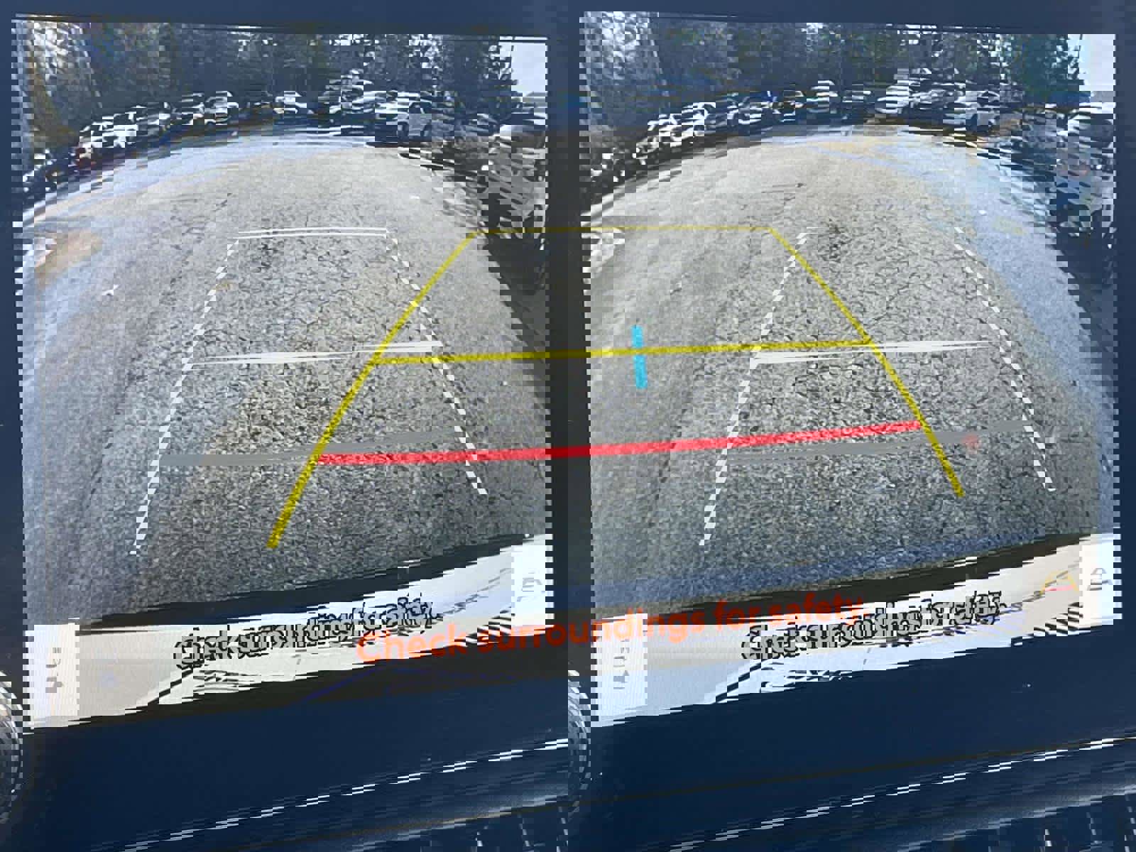 Used 2023 Toyota RAV4 SE image 18