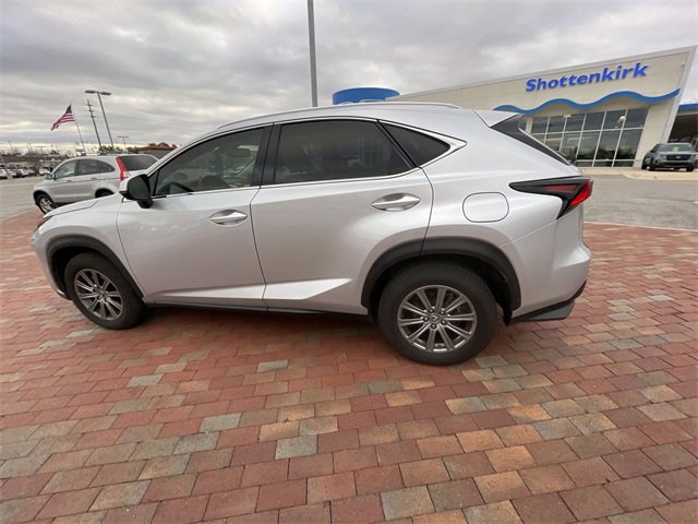 Used 2018 Lexus NX 300 FWD image 5