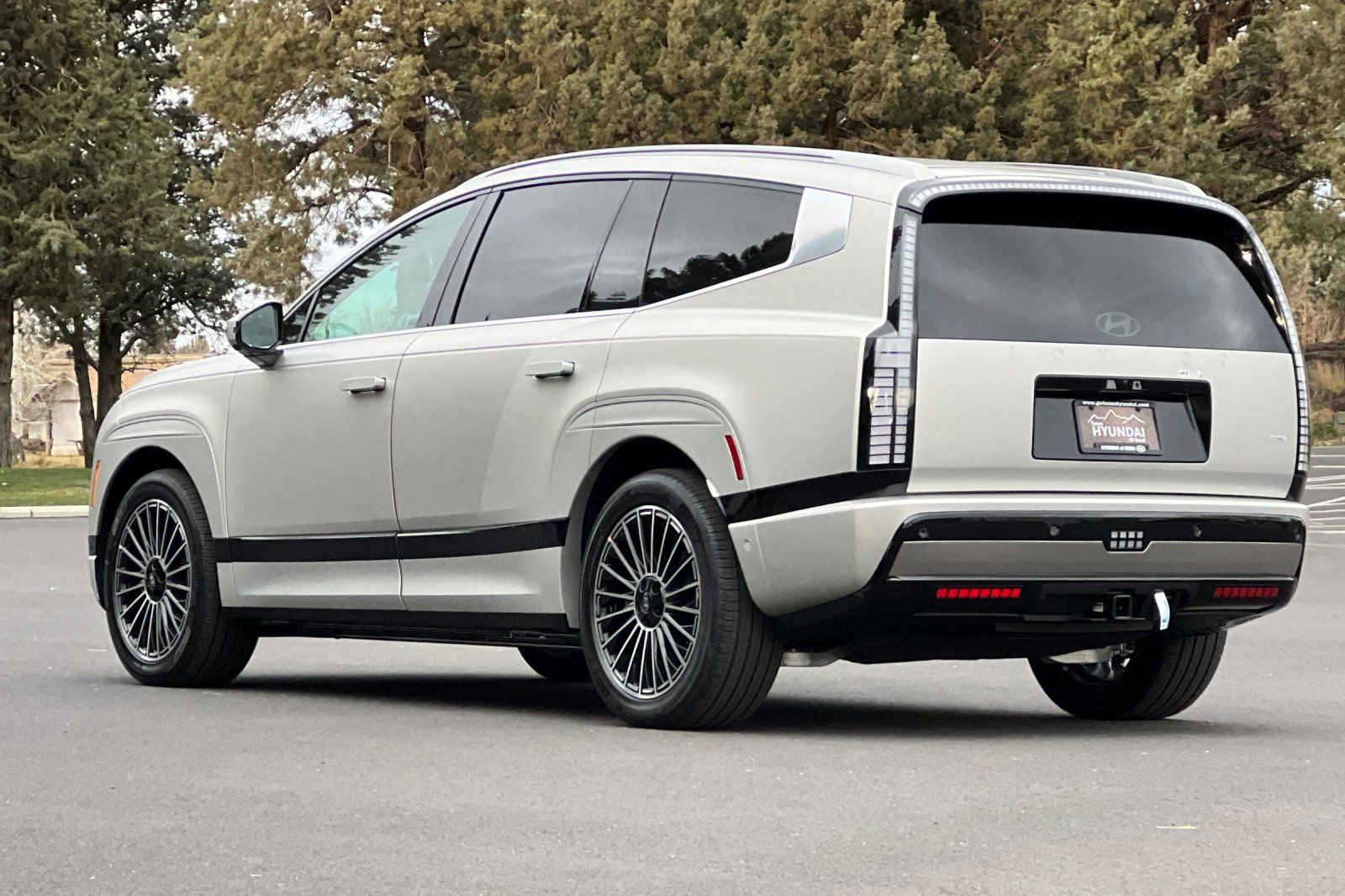 New 2026 Hyundai Ioniq 9 Calligraphy image 6