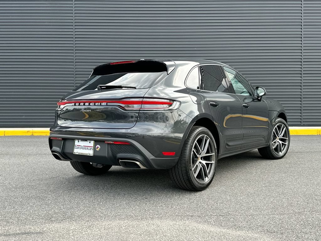 New 2026 Porsche Macan AWD/4WD image 9