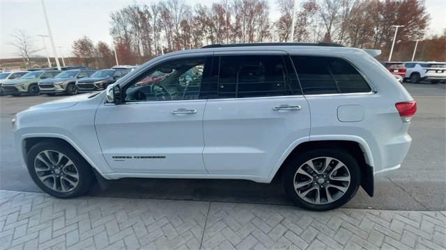 Used 2018 Jeep Grand Cherokee Overland image 5