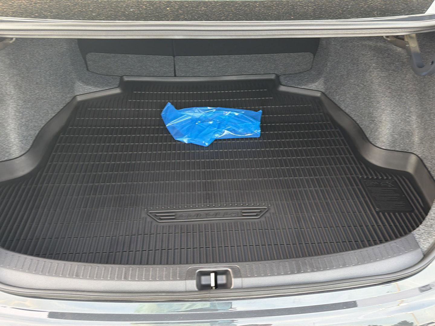 New 2026 Toyota Corolla LE image 30