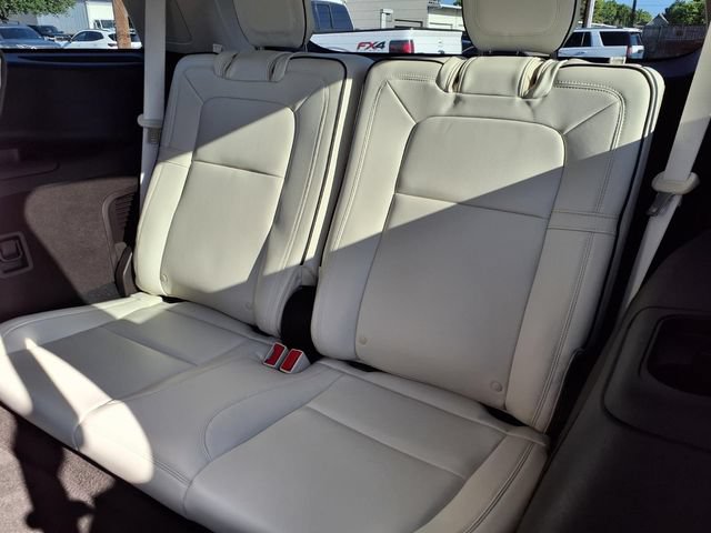 Certified 2023 Lincoln Aviator Black Label w/ Jet Package AWD/4WD image 6