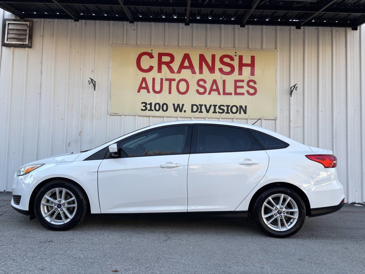 Used 2018 Ford Focus SE image 6