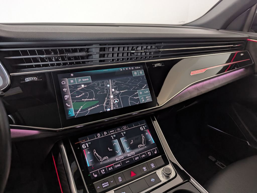 Used 2021 Audi Q8 Premium Plus image 7