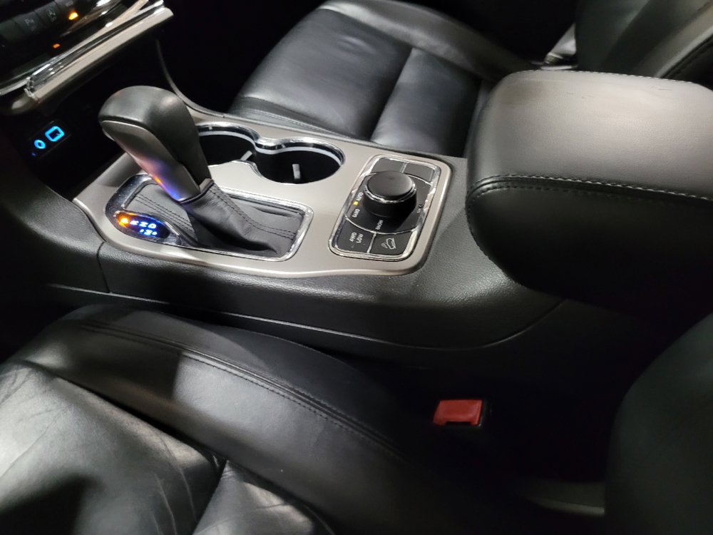 Used 2019 Jeep Grand Cherokee Limited AWD/4WD image 26