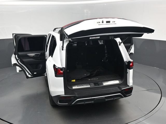 Used 2023 Lexus LX 600 F Sport w/ Accessory Package (Z1) AWD/4WD image 30