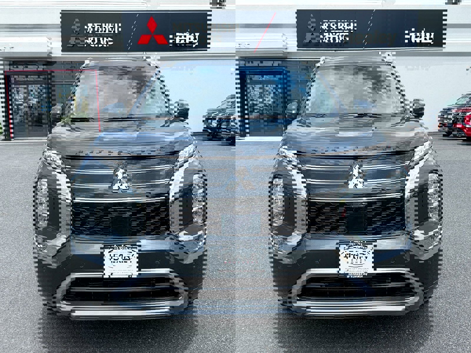 New 2025 Mitsubishi Outlander AWD image 4