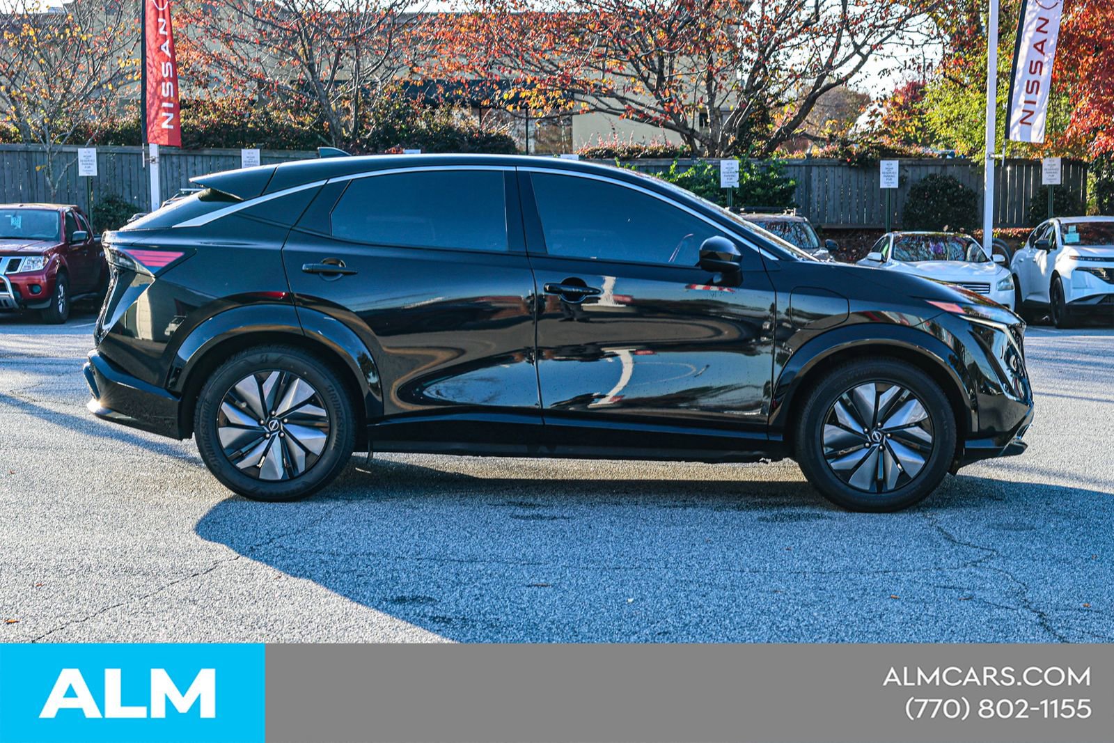 Used 2023 Nissan Ariya FWD image 11