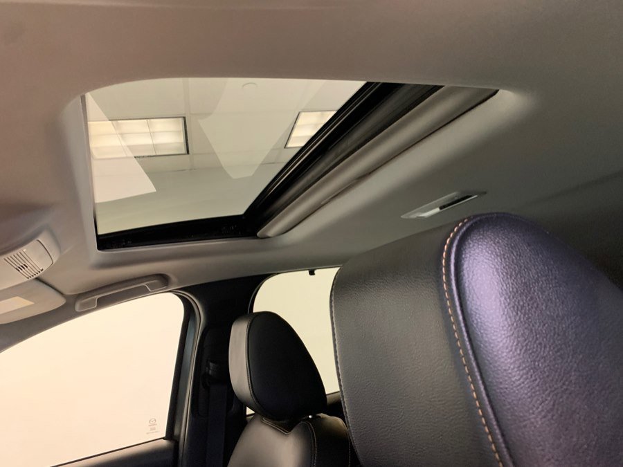 Used 2024 MAZDA CX-90 Plug-In Hybrid w/ Preferred image 19