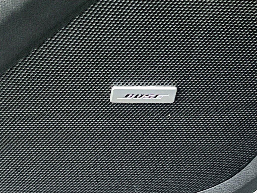 Used 2023 Chevrolet Traverse Premier w/ Redline Edition image 19