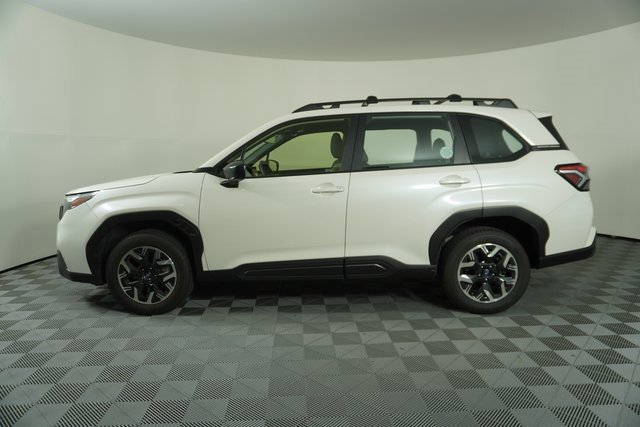 Used 2025 Subaru Forester w/ Convenience Package #1 image 4
