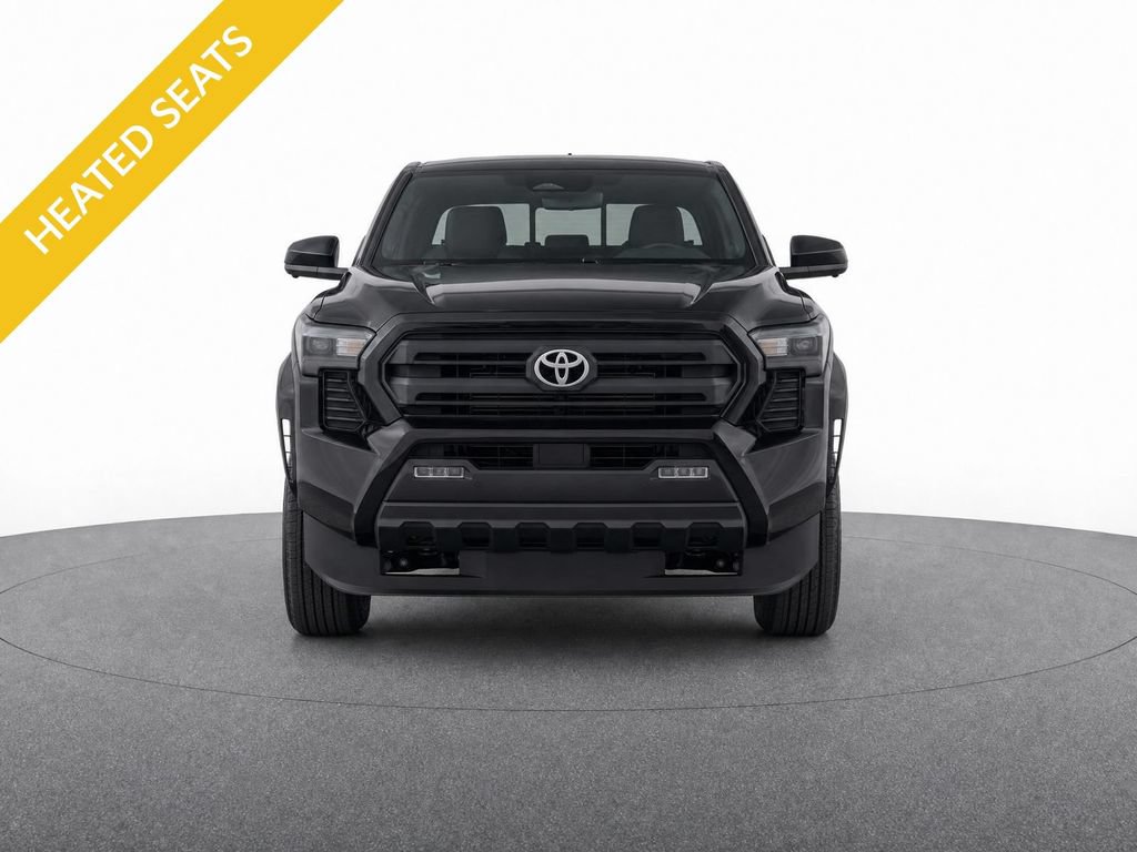 Used 2025 Toyota Tacoma SR5 AWD/4WD image 5