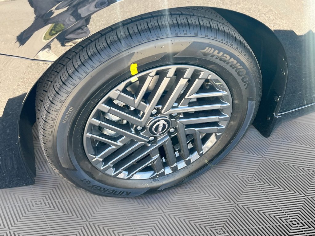 New 2027 Nissan Sentra SV FWD image 28
