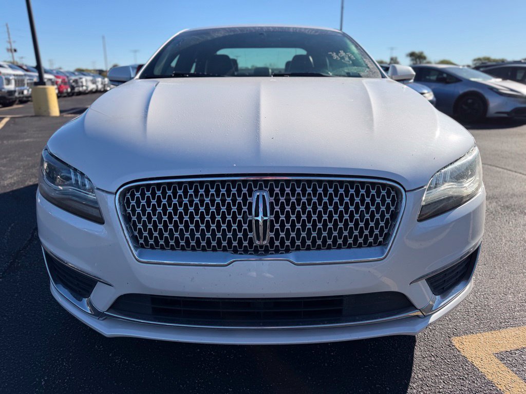 Used 2018 Lincoln MKZ Premiere FWD image 2