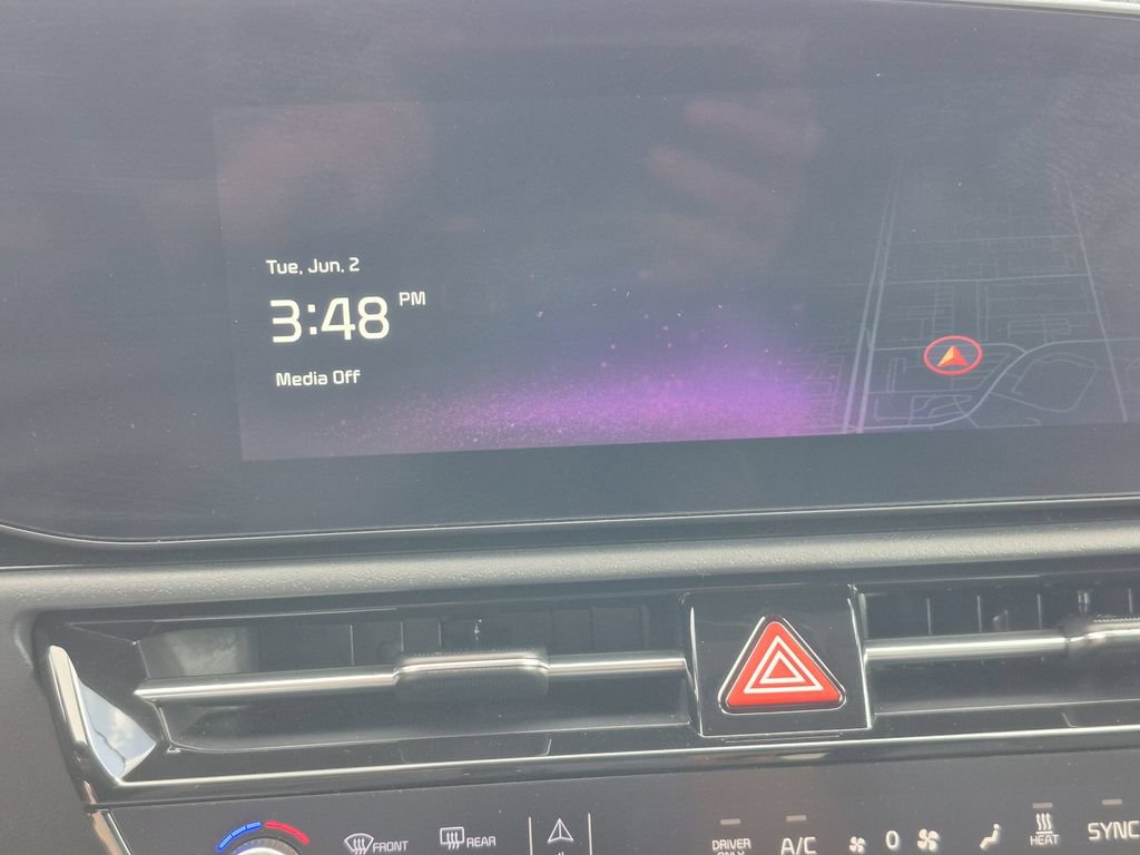 Certified 2024 Kia Niro Wave FWD image 23