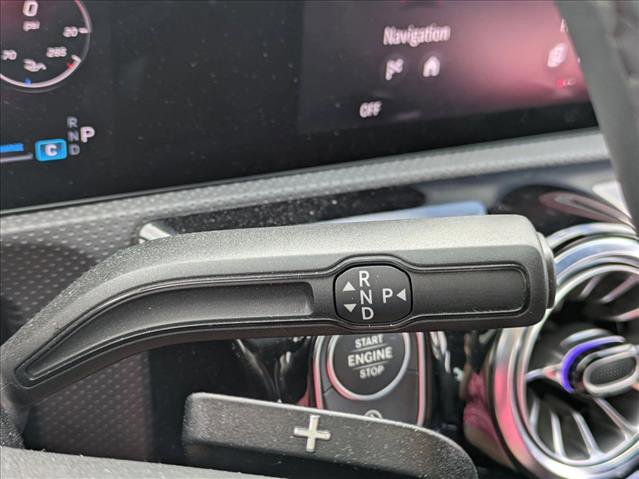 Used 2025 Mercedes-Benz CLA 250 4MATIC image 11