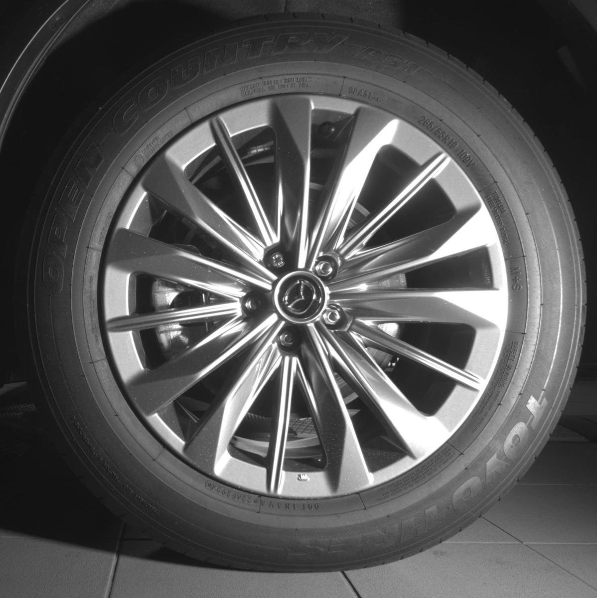 Used 2025 MAZDA CX-90 Plug-In Hybrid w/ Preferred image 13