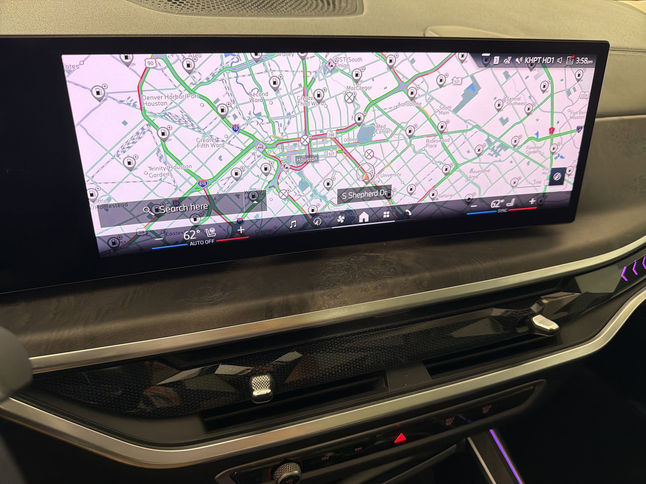 Used 2024 BMW X7 xDrive40i w/ Climate Comfort Package AWD/4WD image 23