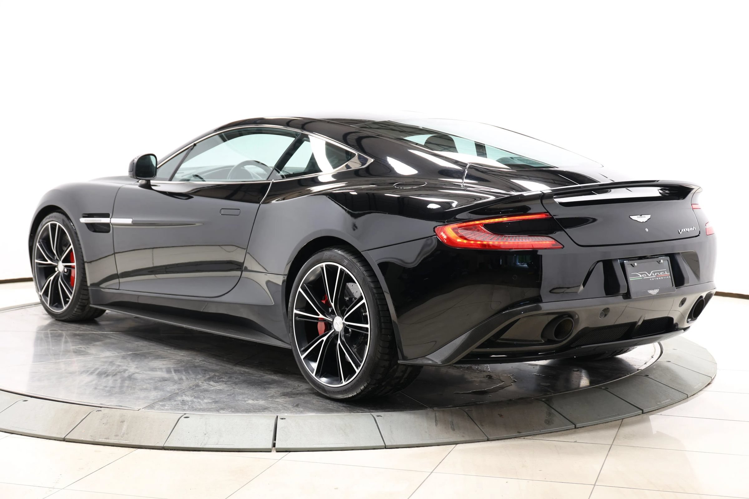 Used 2014 Aston Martin Vanquish Coupe RWD image 55
