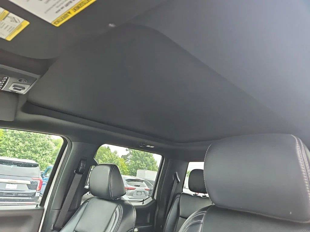 Used 2022 Ford F250 Lariat w/ Black Appearance Package AWD/4WD image 17
