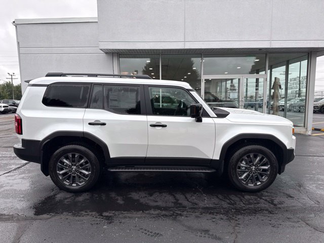 New 2027 Toyota Land Cruiser AWD/4WD image 8