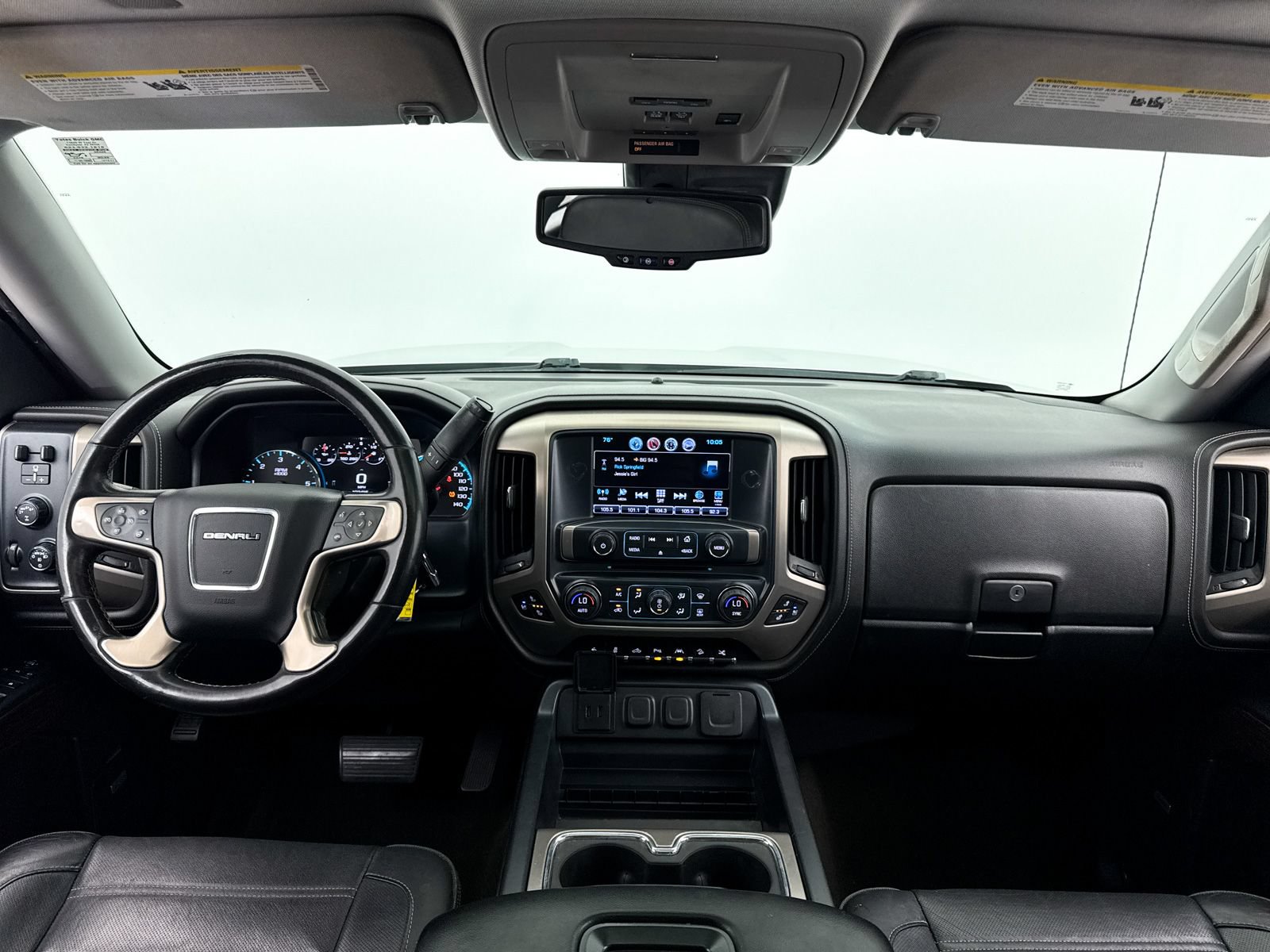 Used 2017 GMC Sierra 1500 Denali w/ Denali Ultimate Package AWD/4WD image 21