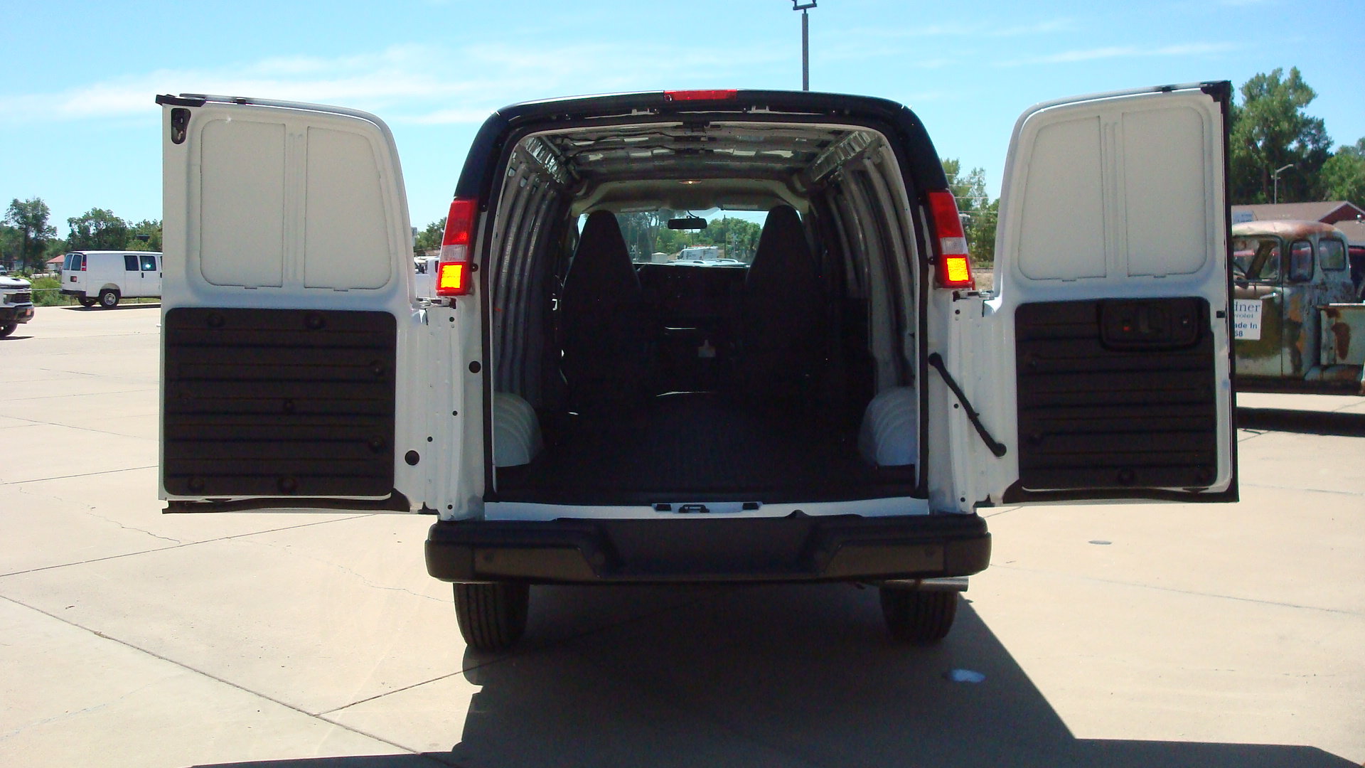 New 2026 Chevrolet Express 3500 Extended w/ Driver Convenience Package RWD image 12