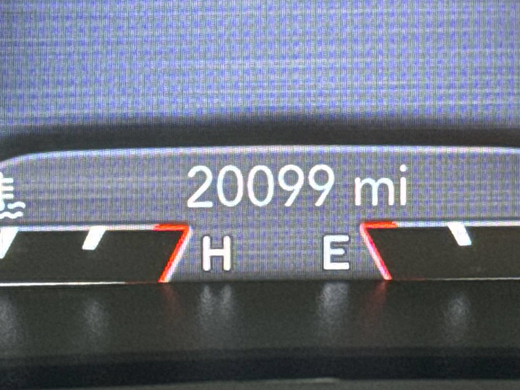 Used 2022 Jeep Cherokee Limited AWD/4WD image 17