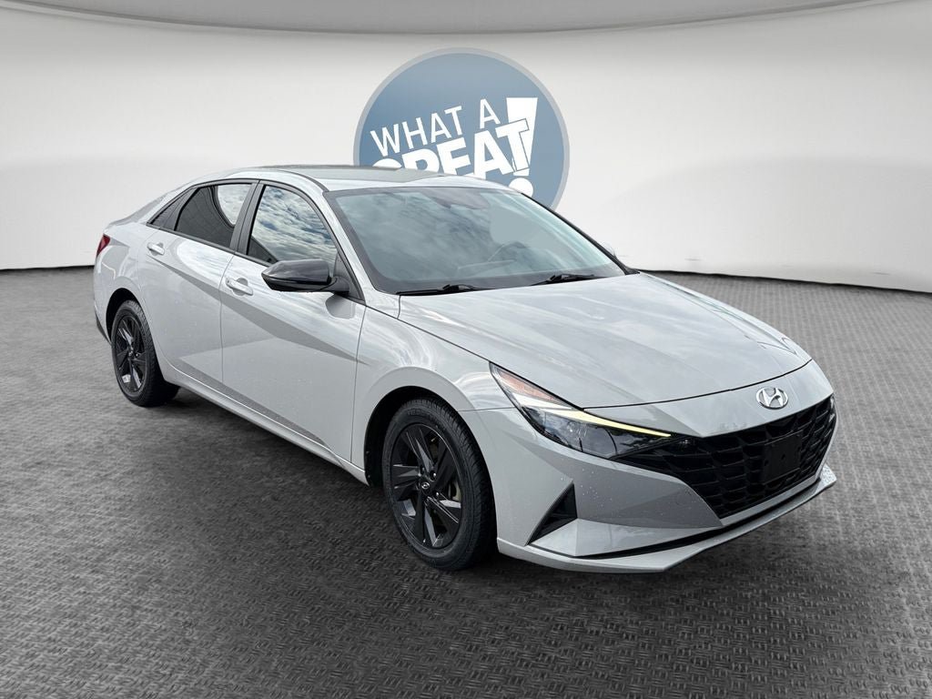 Used 2021 Hyundai Elantra SEL FWD image 1