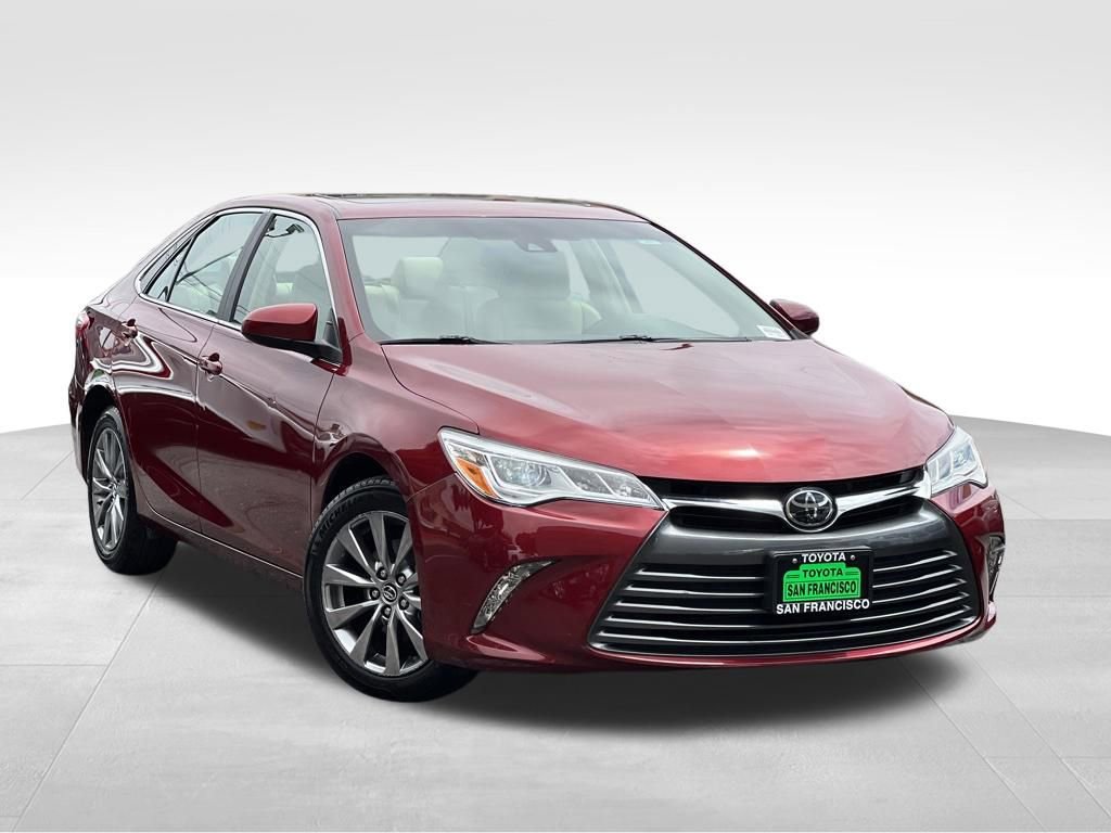 Used 2015 Toyota Camry XLE w/ Advanced Technology Package FWD image 7