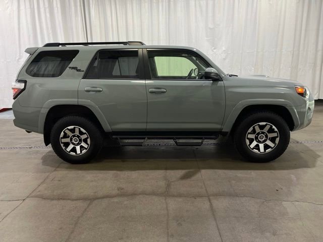 Certified 2023 Toyota 4Runner TRD Off-Road image 3
