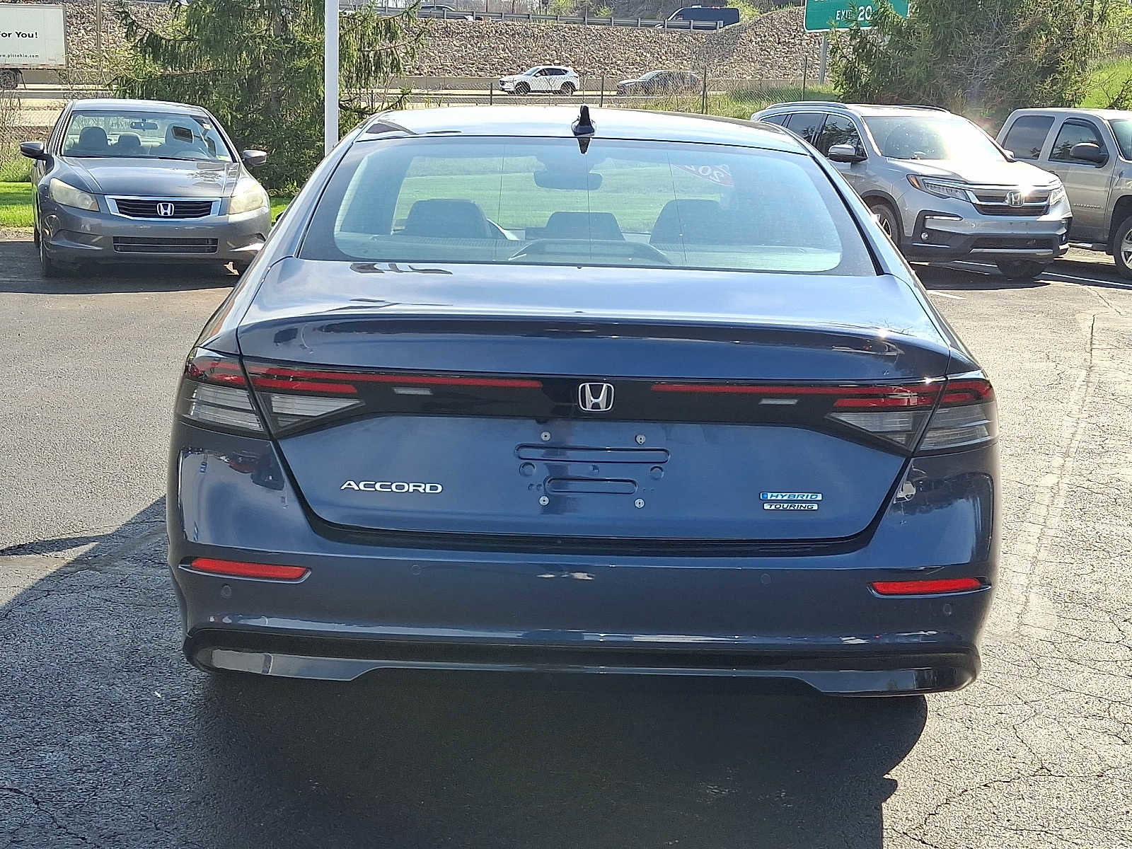 Used 2023 Honda Accord Touring image 5