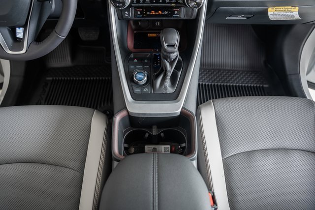 New 2025 Toyota RAV4 Limited image 29