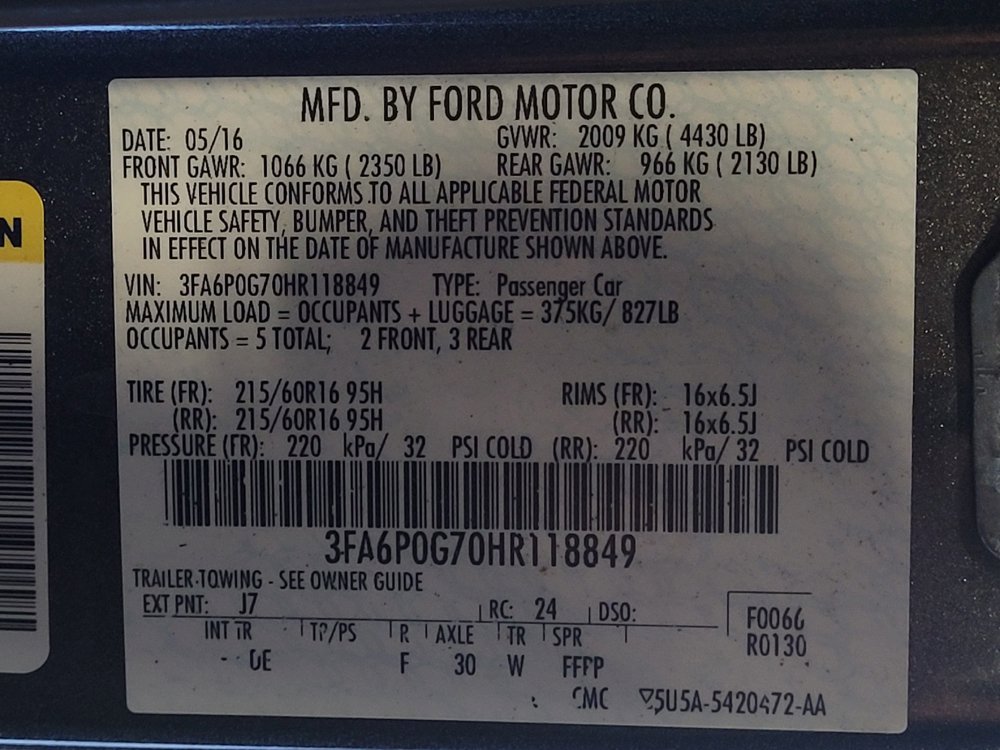 Used 2017 Ford Fusion S FWD image 33