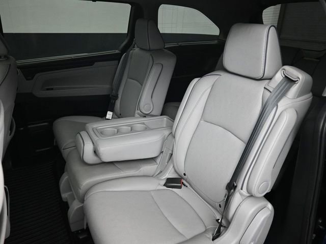 Certified 2024 Honda Odyssey Elite image 31