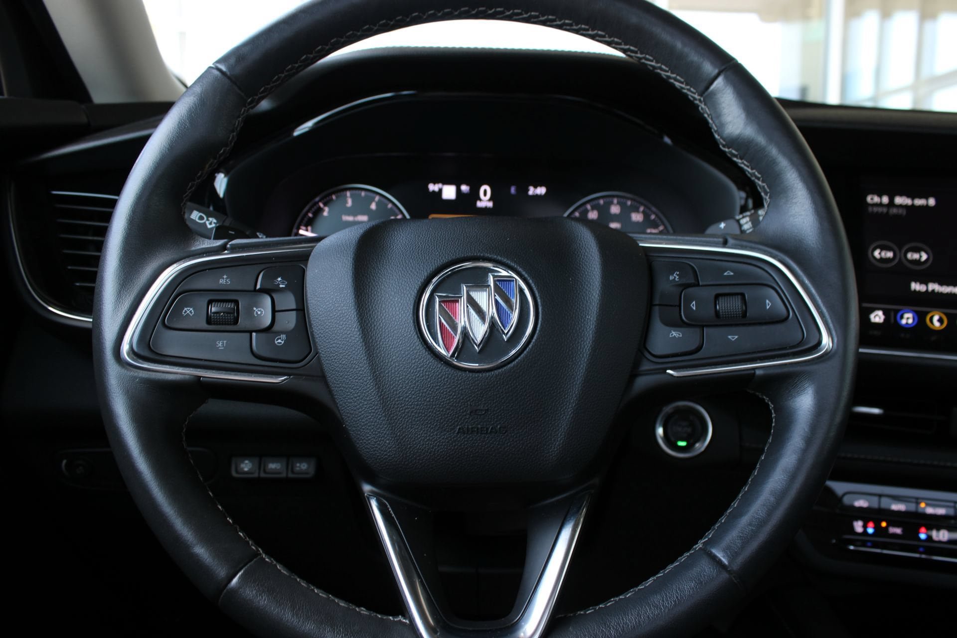 Used 2023 Buick Envision Avenir FWD image 28